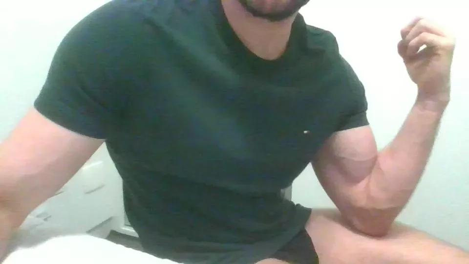 Matteozin from Cam4