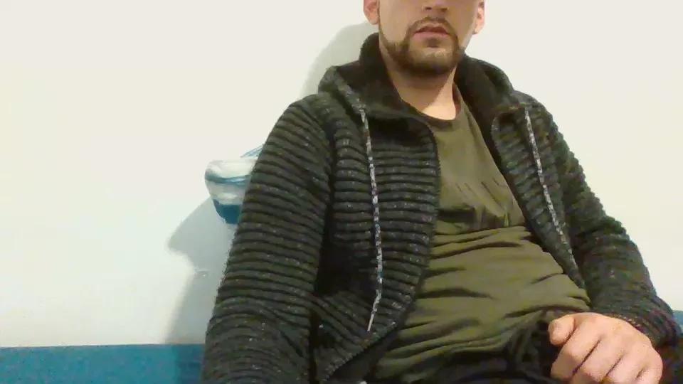 Mattuu25 from Cam4