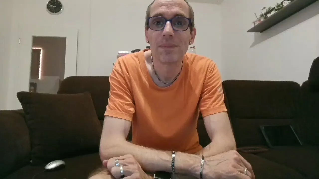 Freechat Matzesaw on Cam4