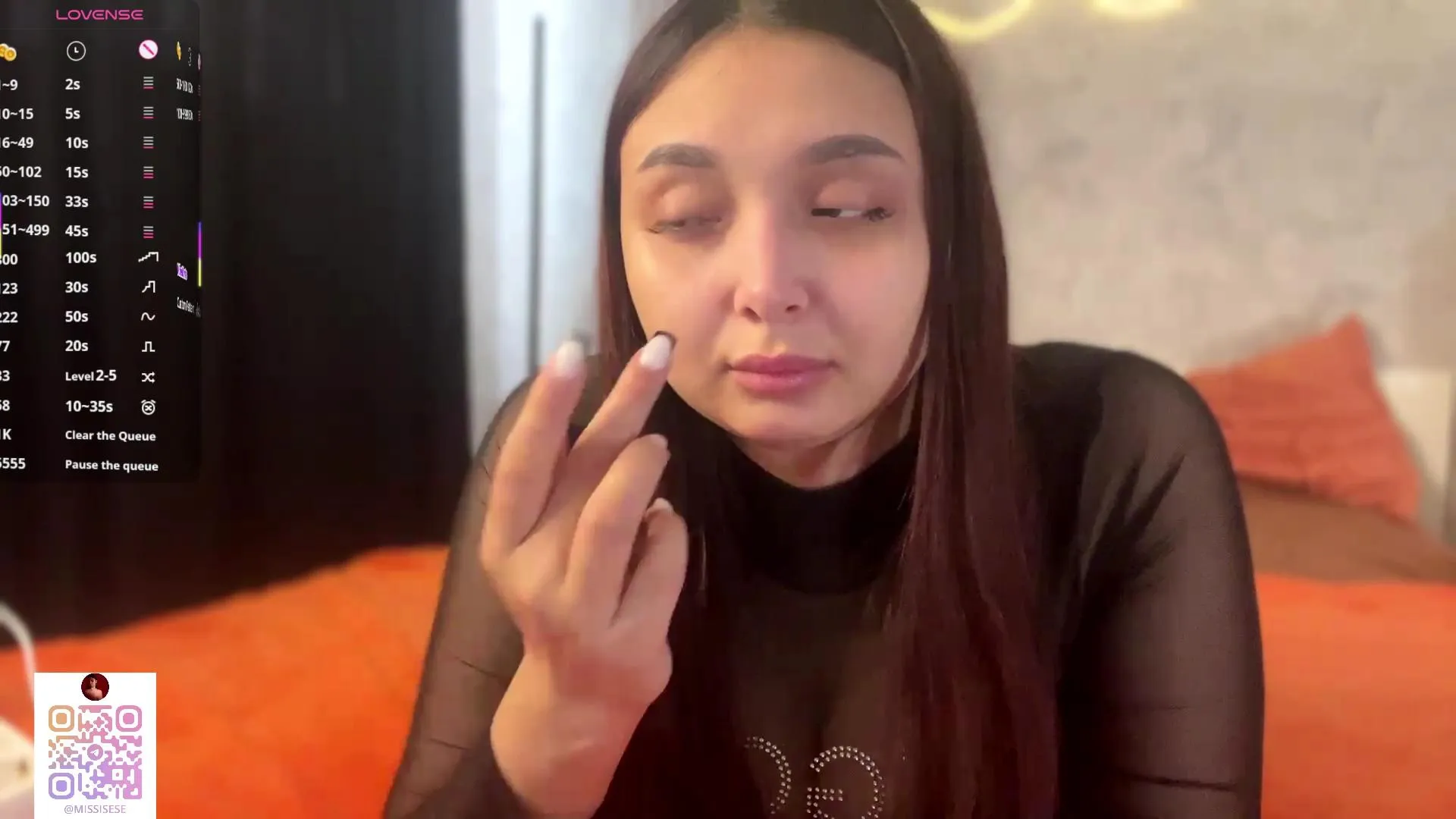 Offline MaydaEnderby on Cam4