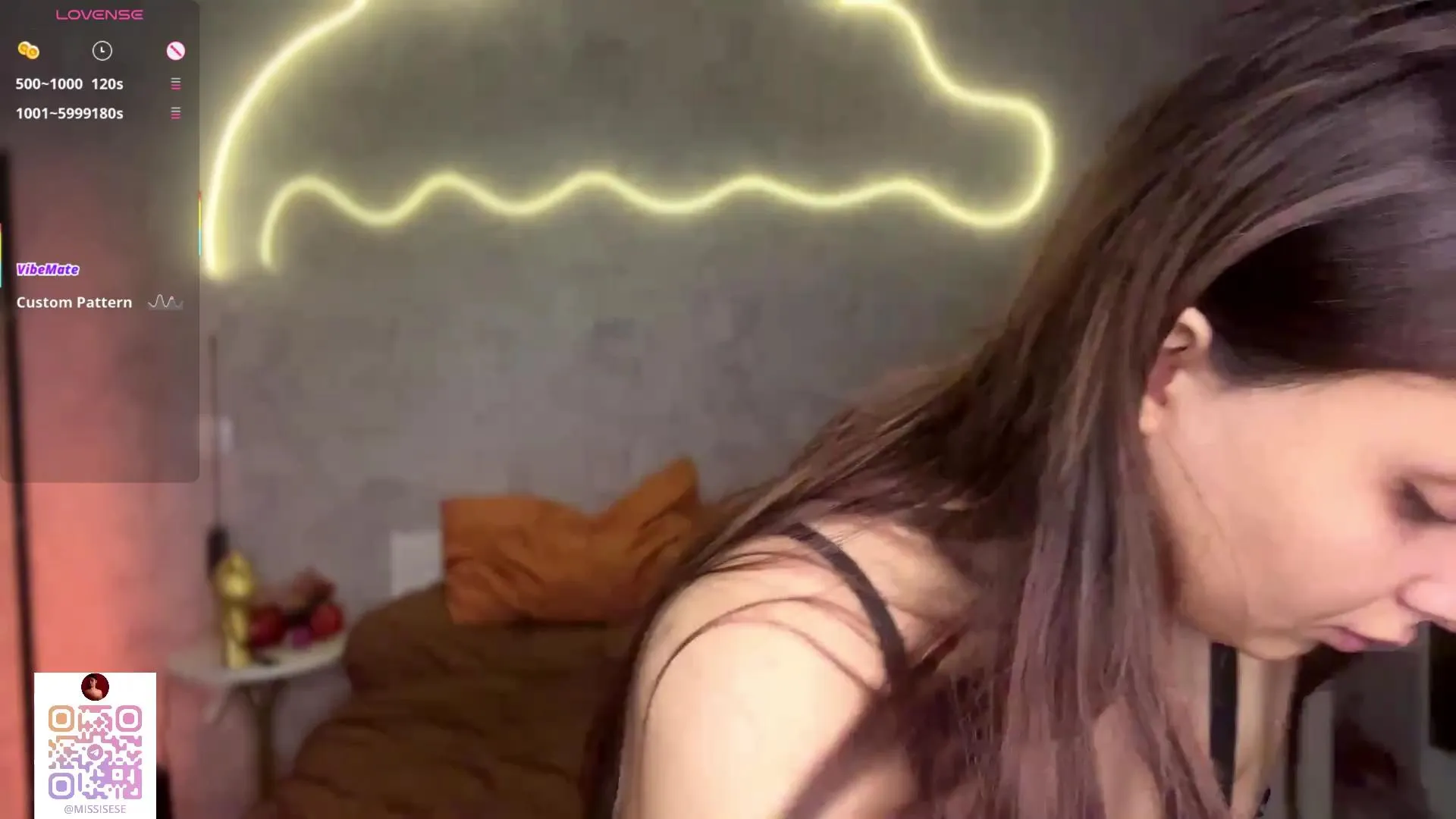 Offline MaydaEnderby on Cam4