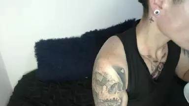 Freechat Megan222_ on Cam4