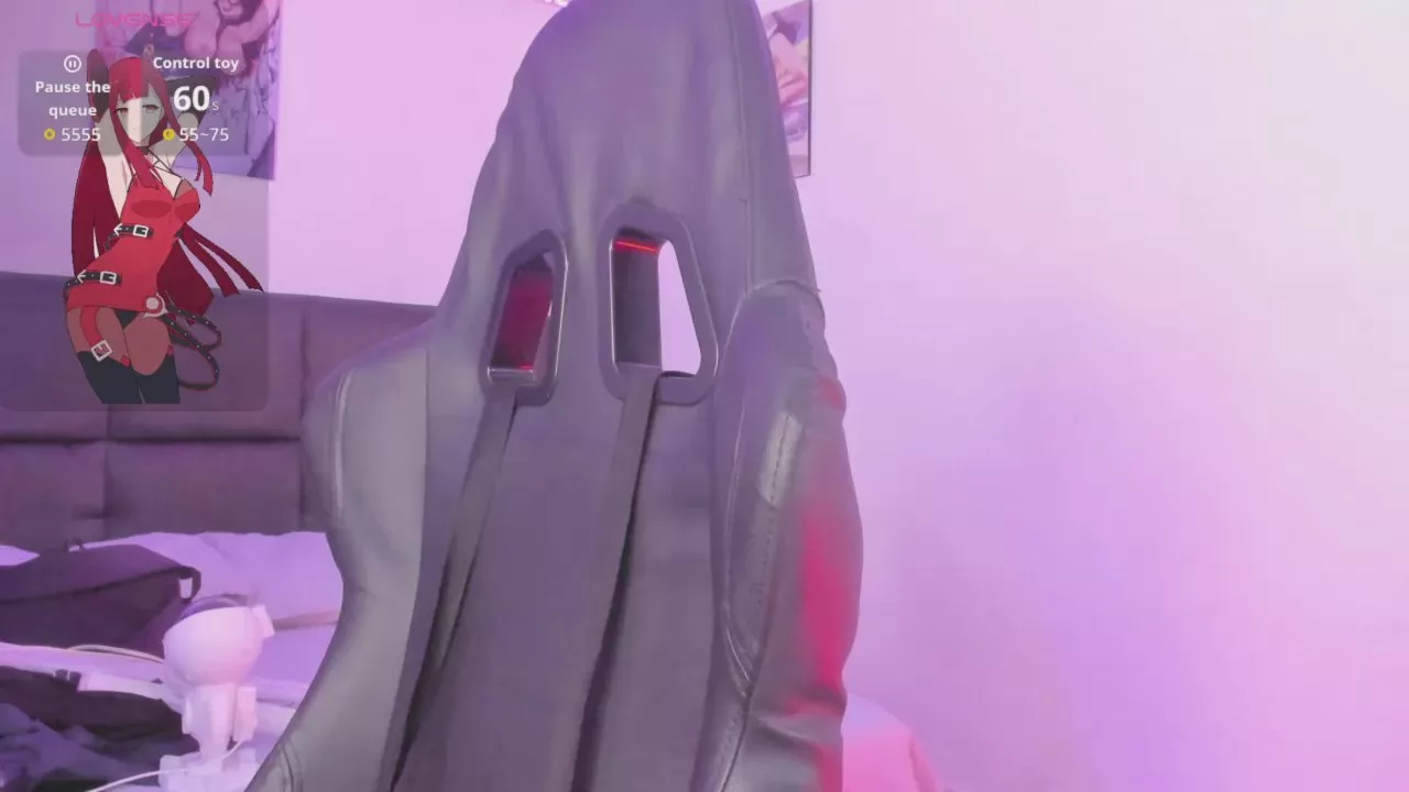 Offline Megan_Miles02 on Cam4