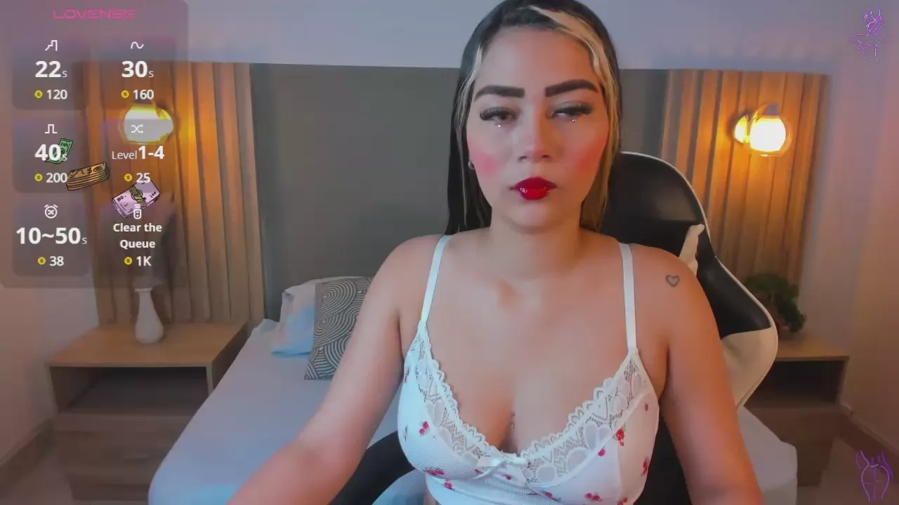 Freechat megan_rossee on Cam4