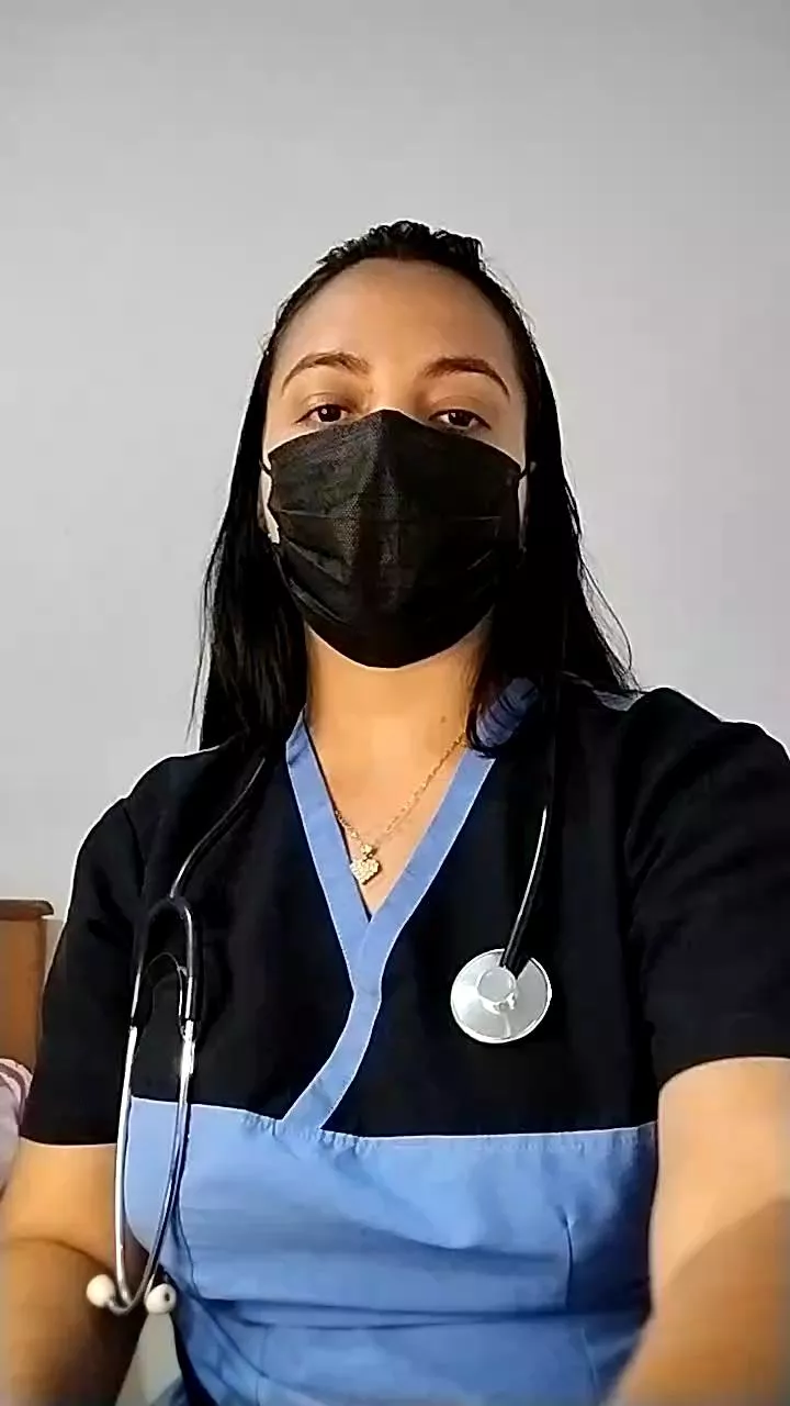 Offline MEGAN_X0 on Cam4