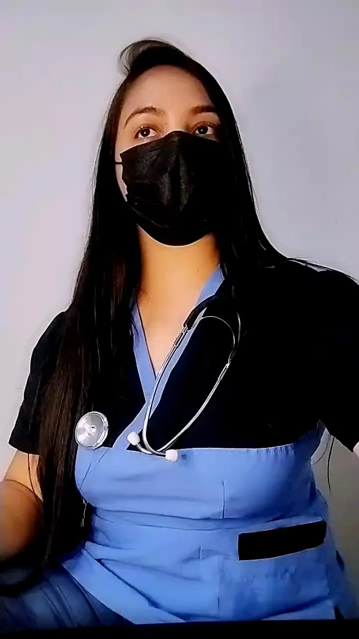 Offline MEGAN_X0 on Cam4