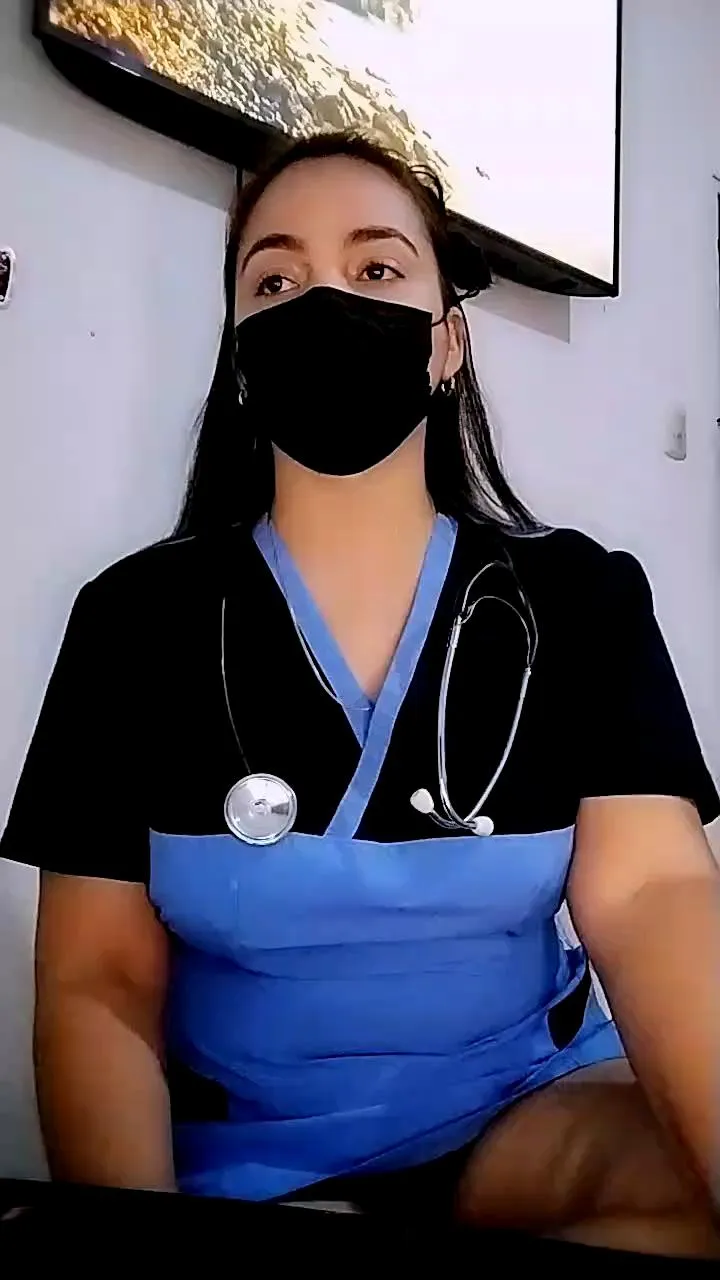 Offline MEGAN_X0 on Cam4