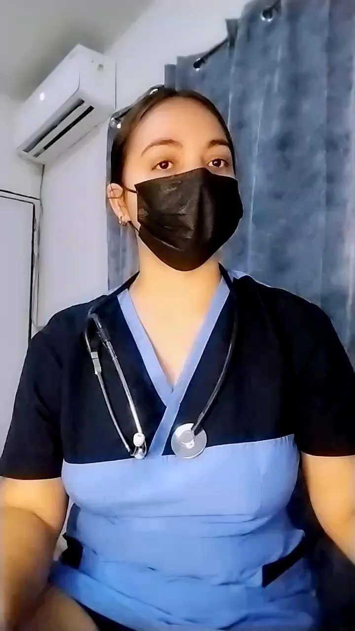 Offline MEGAN_X0 on Cam4