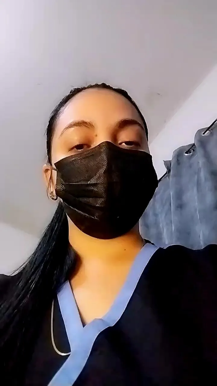 Offline MEGAN_X0 on Cam4