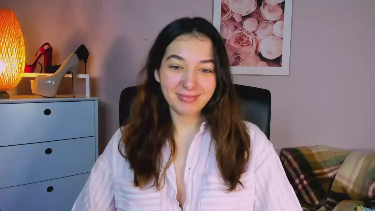 Offline MeganPleasure on Cam4