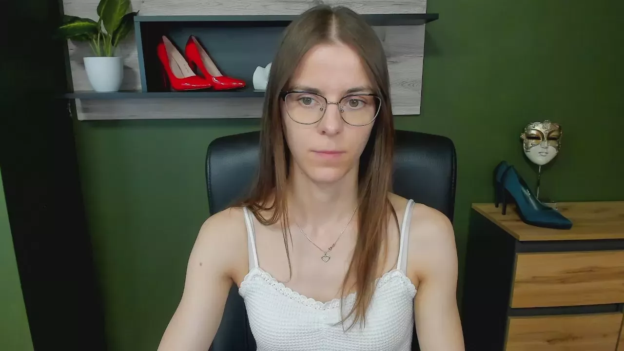 Offline Megi_Sensual on Cam4