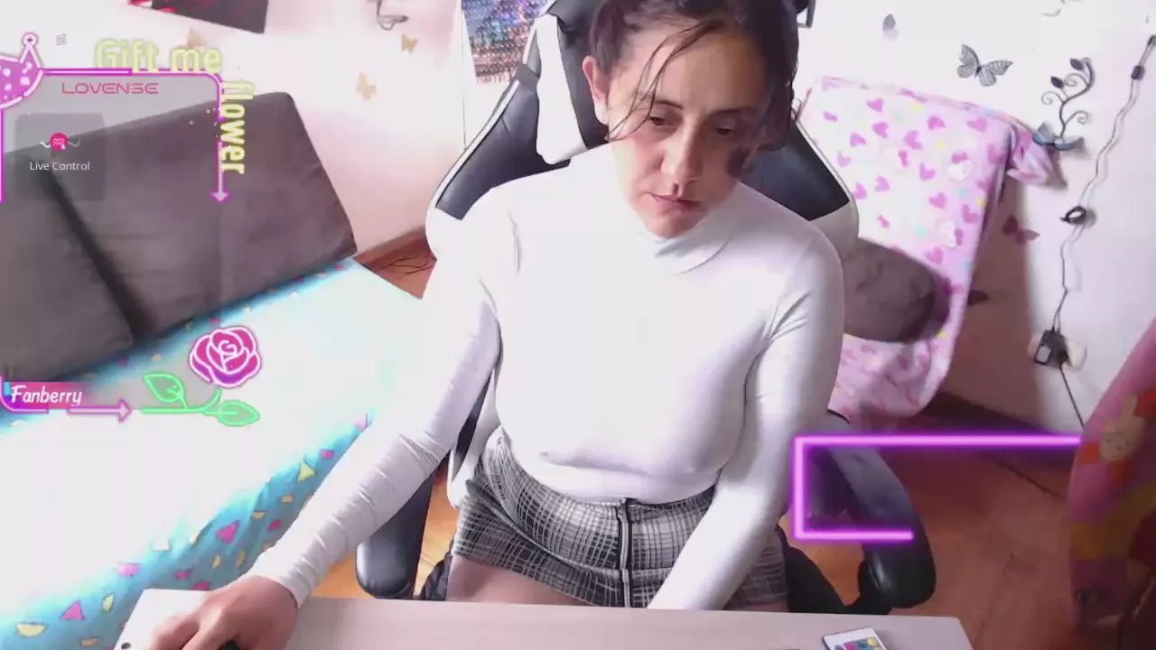 Offline mel_raise on Cam4