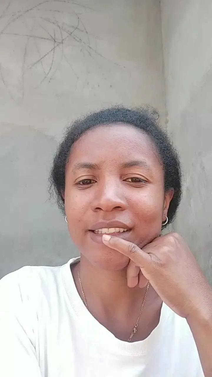 Offline melie67 on Cam4