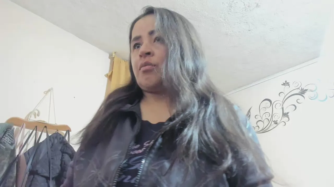 Offline melissa_shy1 on Cam4