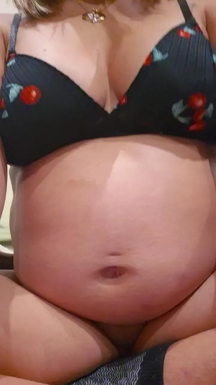 Melzinha25_ — Freechat on Cam4