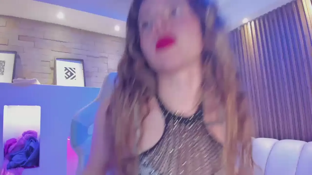 Freechat MiaTorres on Cam4