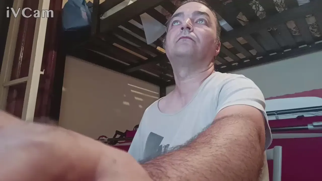 Offline michele197747 on Cam4