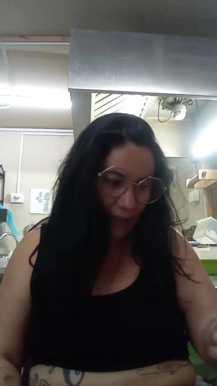 Offline miichellemalv on Cam4