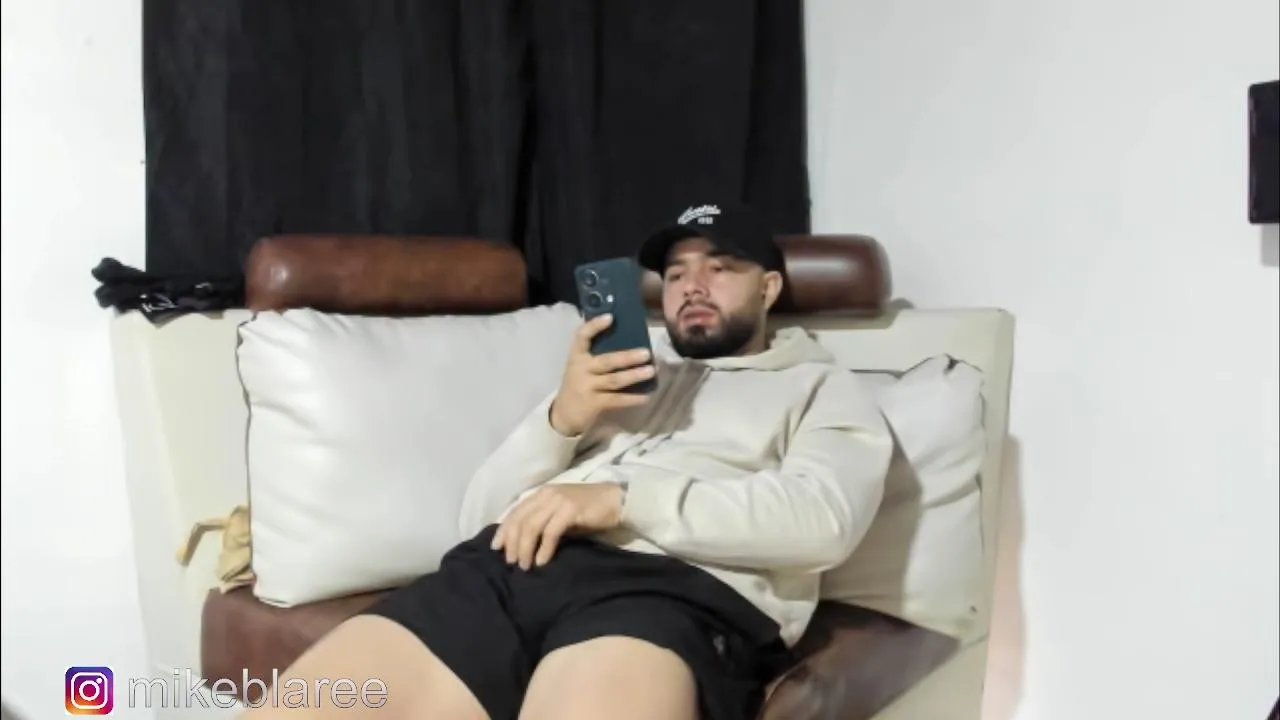 Cam4 mikeblaree is Freechat mikeblaree — #milk #armpits #cum #masturbation