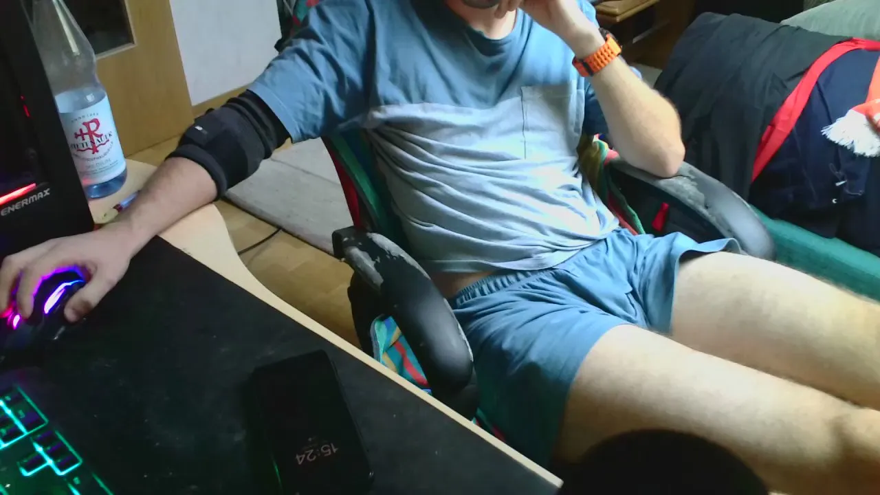 Offline mikuesexy1 on Cam4