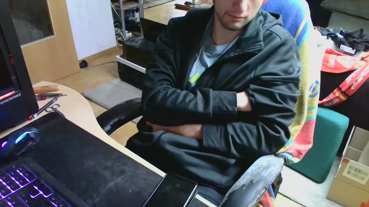 Offline mikuesexy1 on Cam4