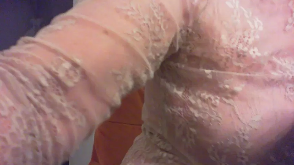 Offline Milfmoni on Cam4