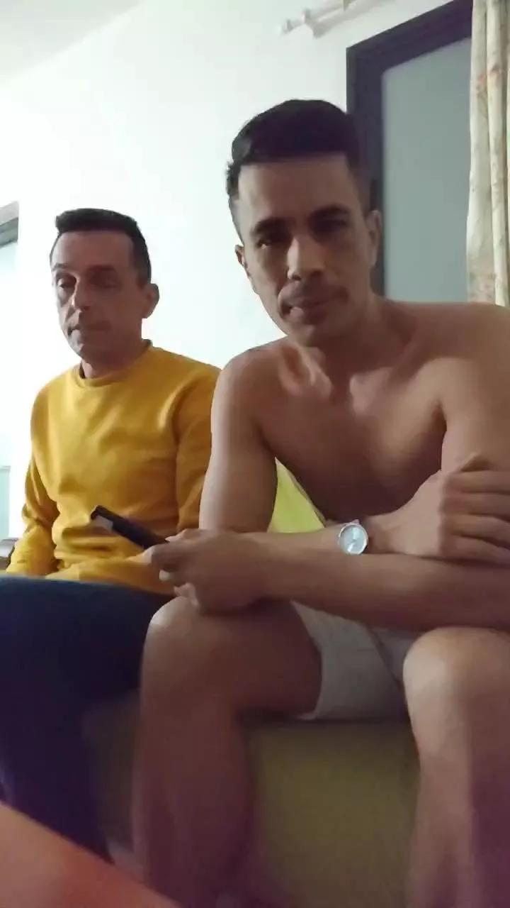 militar180 from Cam4