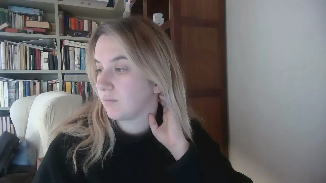 Offline Mini97X on Cam4