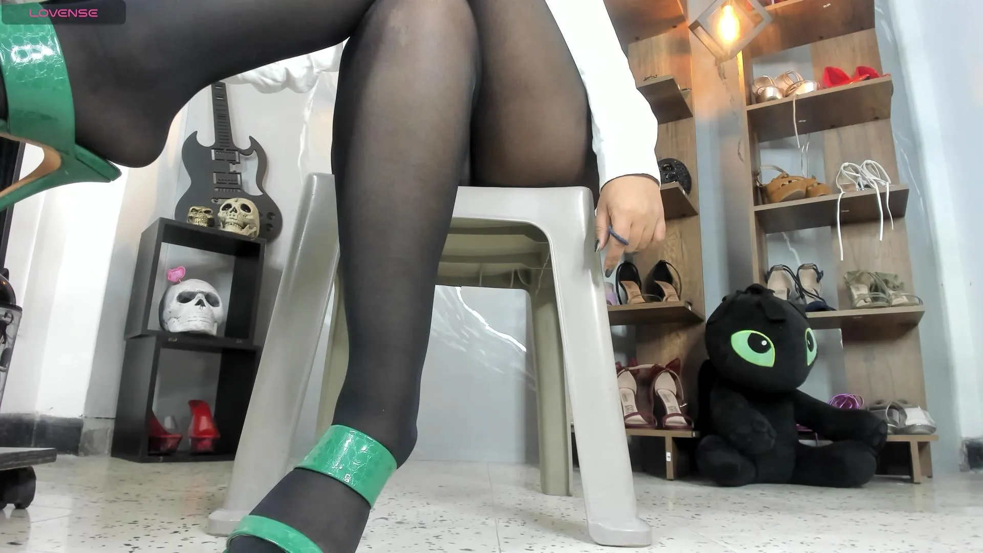 Offline MirandaHaguen on Cam4