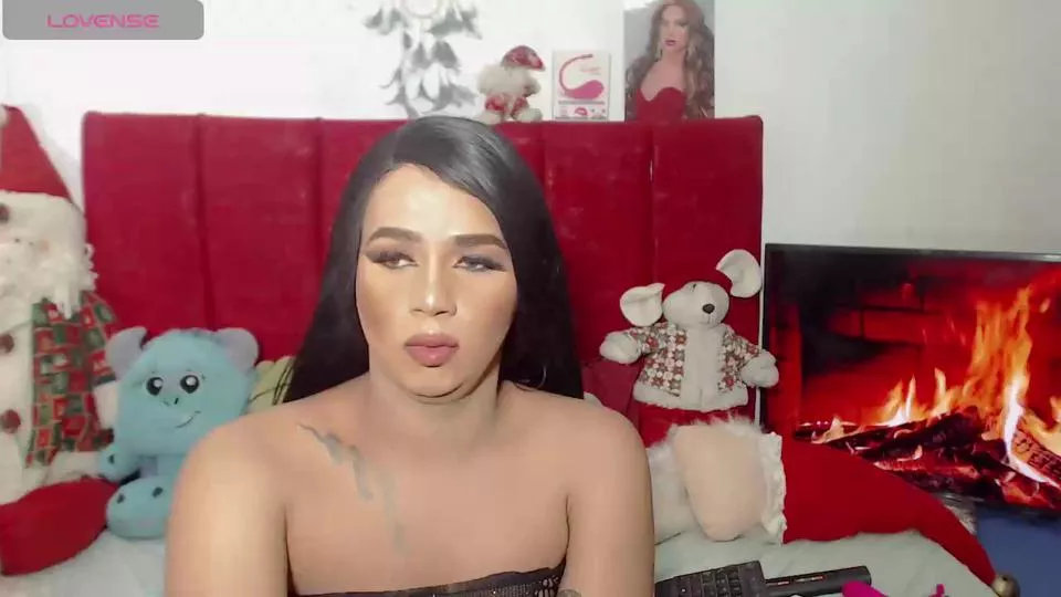 Offline miss_adriana43 on Cam4