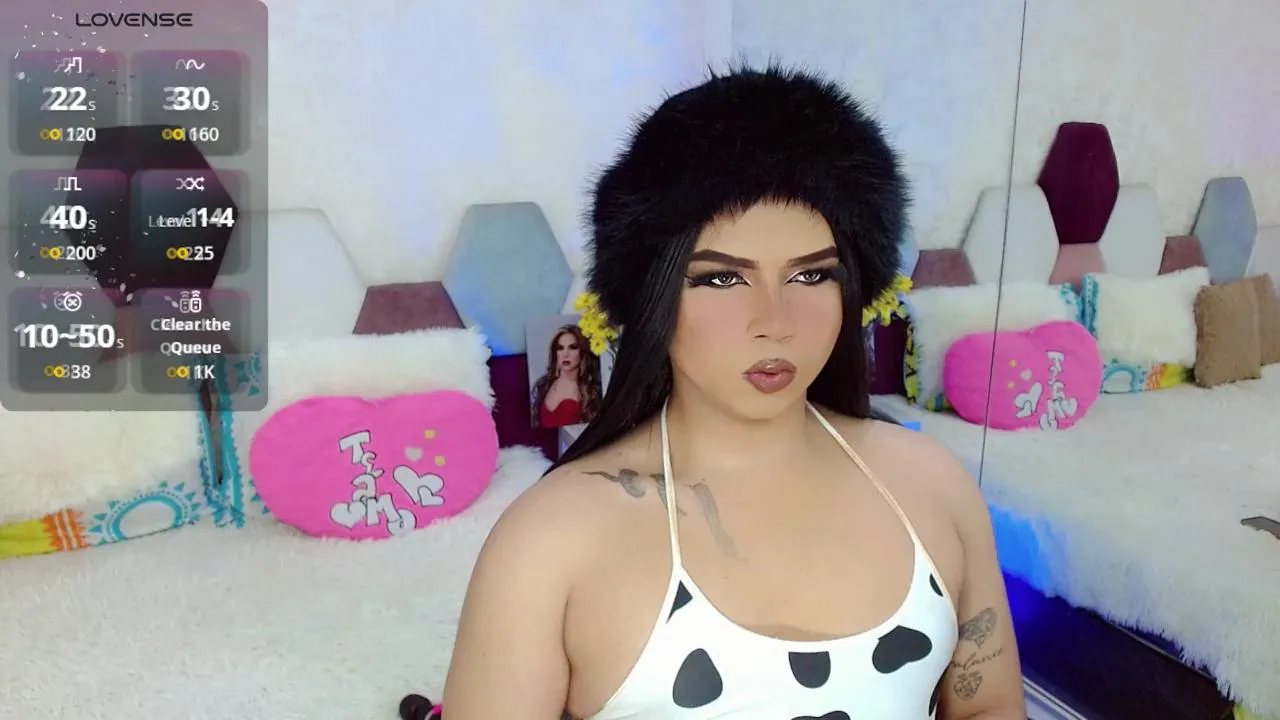 Offline miss_adriana43 on Cam4