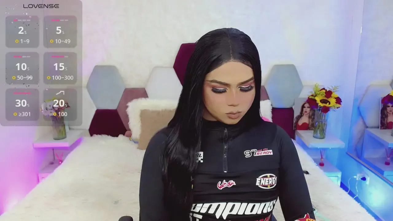 Offline miss_adriana43 on Cam4