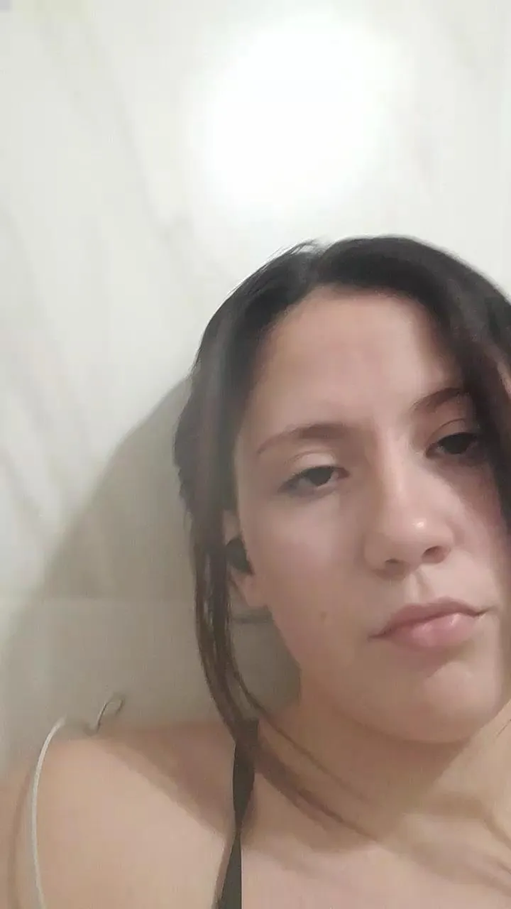 Offline MissaMissaSex on Cam4