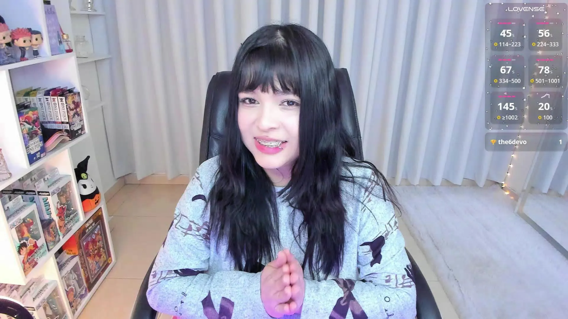 Offline misshoneyxxx on Cam4