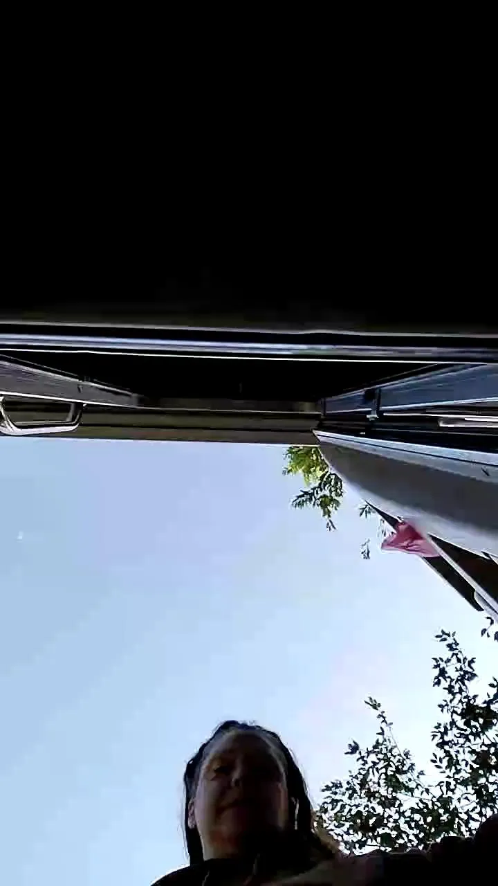 Offline MissKemikal on Cam4