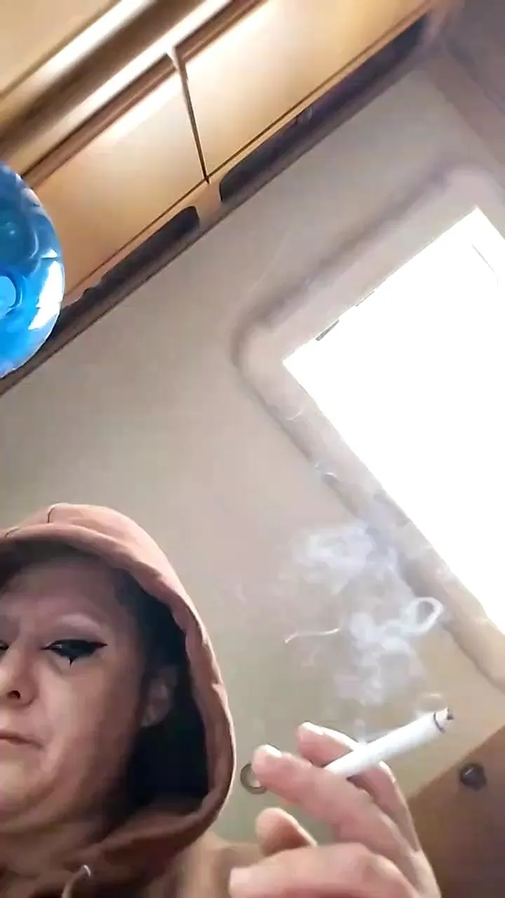 Offline MissKemikal on Cam4