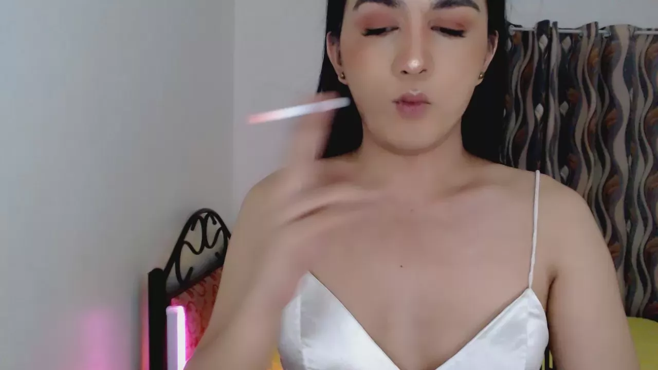 Offline Mistress_Arcie on Cam4