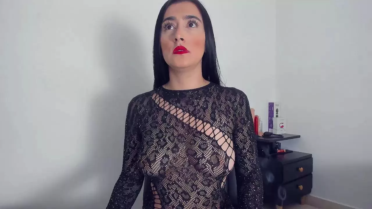 Offline Mistress_S69 on Cam4