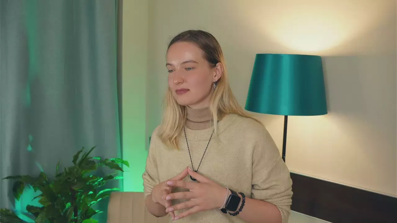 Offline MitzieParonto on Cam4