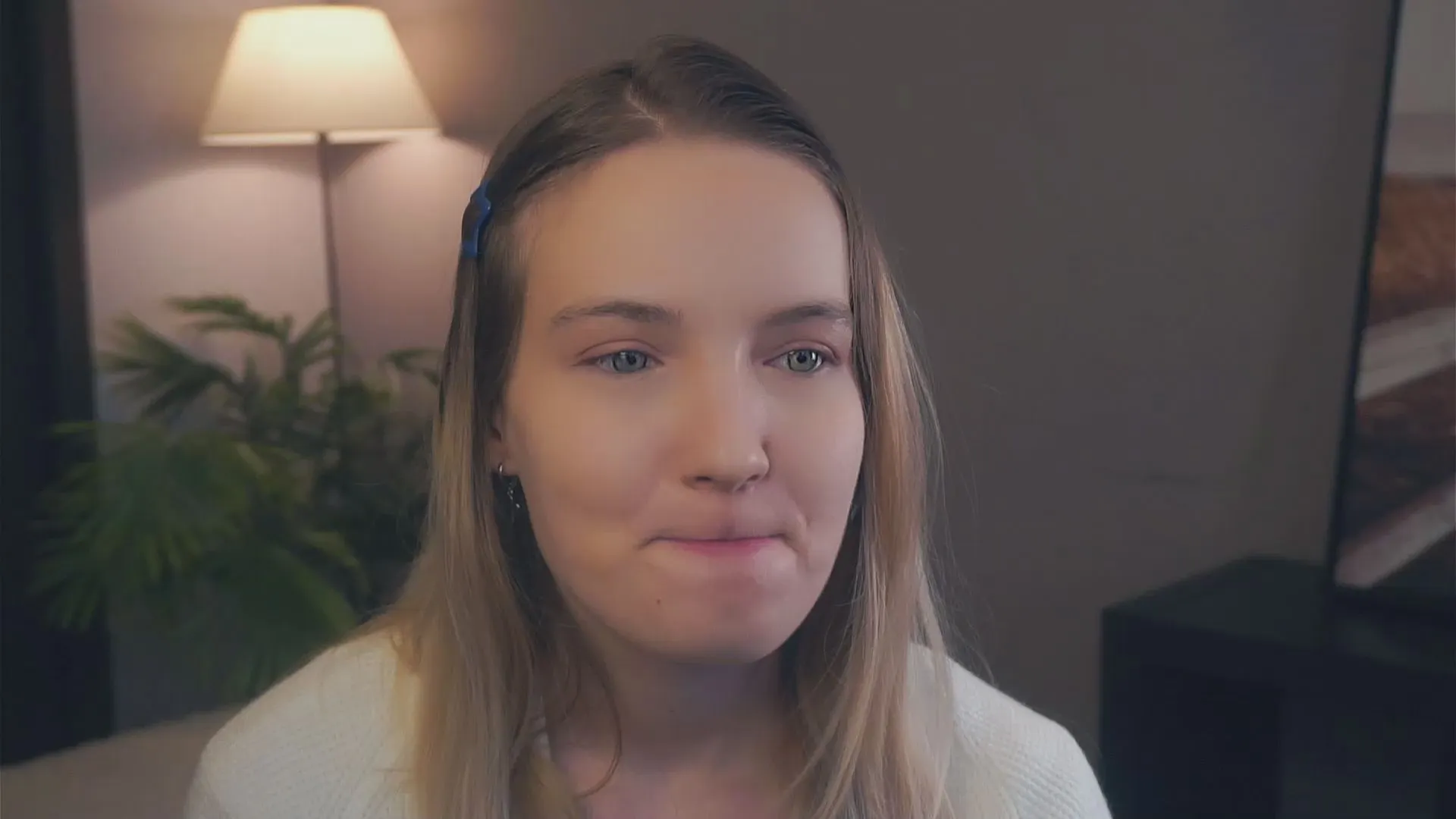 Offline MitzieParonto on Cam4