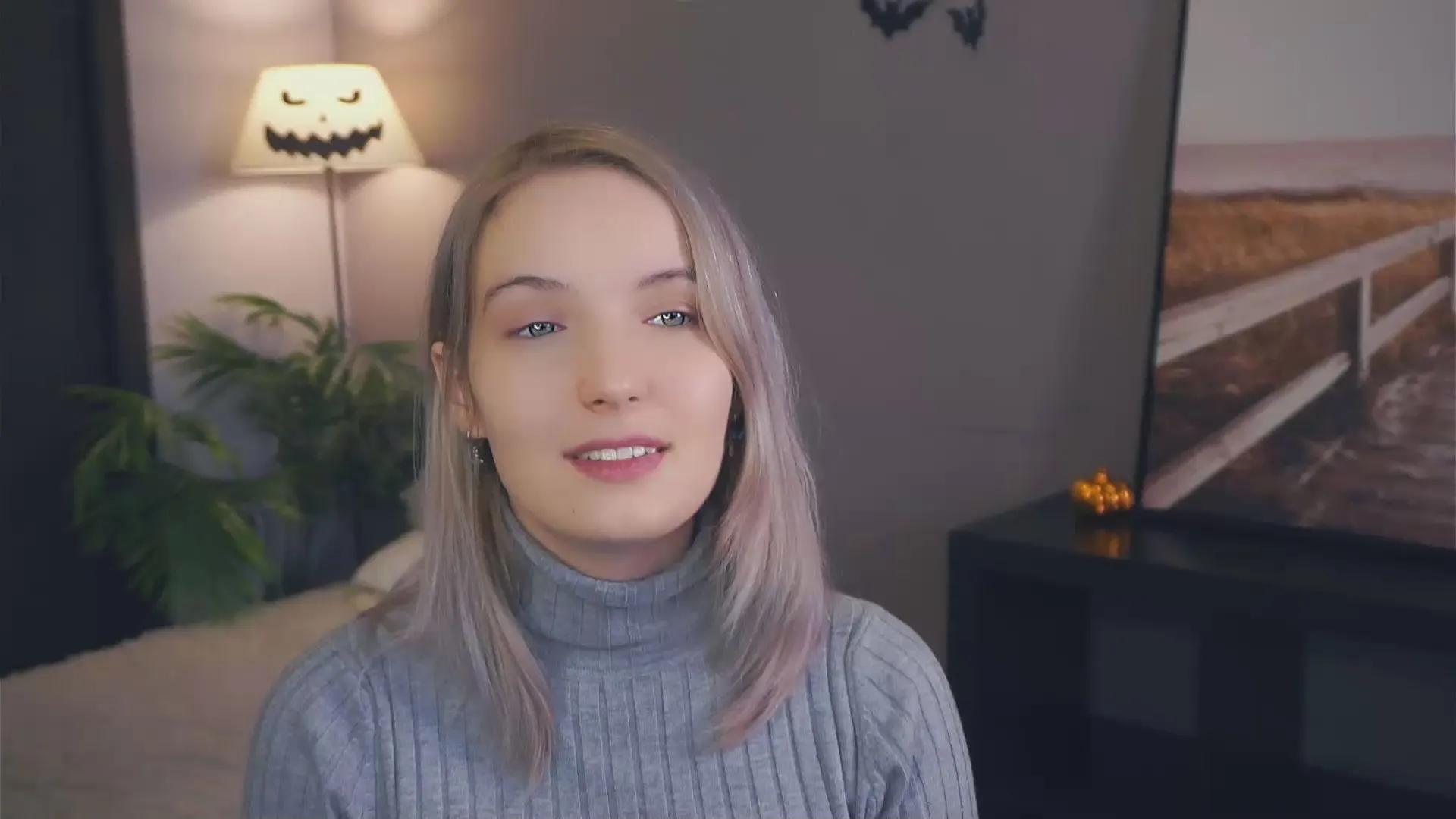 Offline MitzieParonto on Cam4