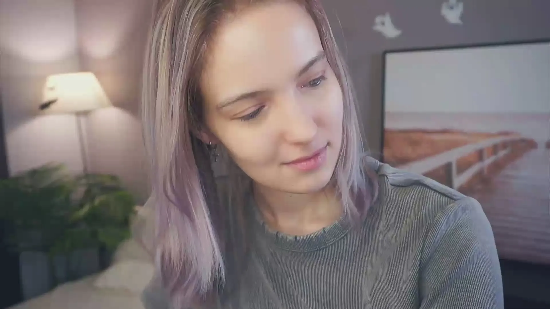 Offline MitzieParonto on Cam4