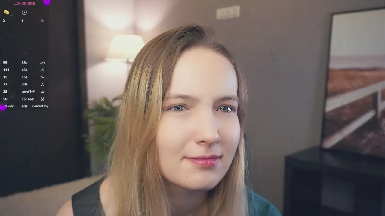 Offline MitzieParonto on Cam4