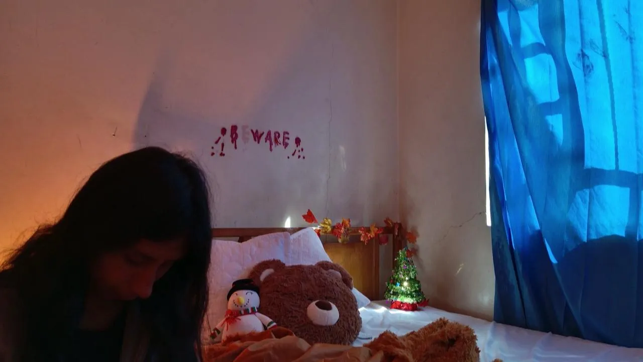 Offline moonl3 on Cam4