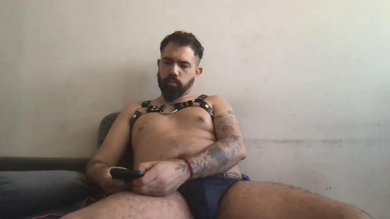 Offline morbostgo31 on Cam4