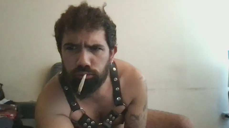 Offline morbostgo31 on Cam4