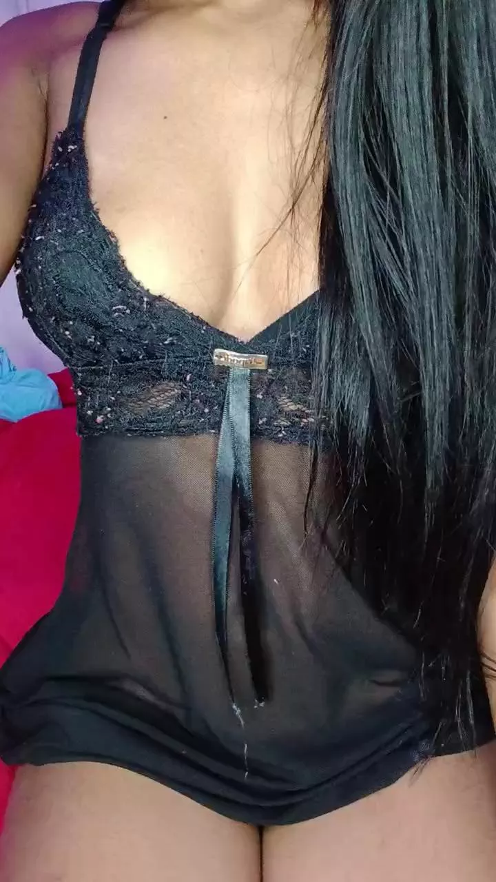 Offline morenamysteryy on Cam4