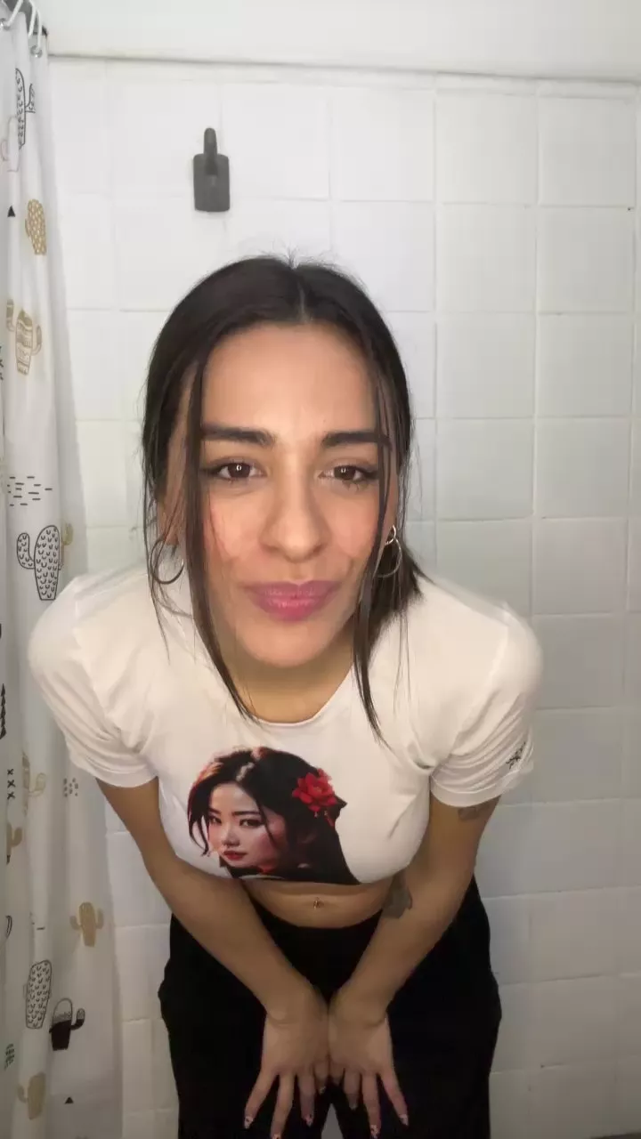 Morenita_gtv on Cam4