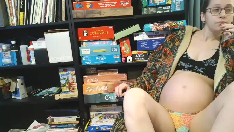 Offline Morgana_Starr on Cam4