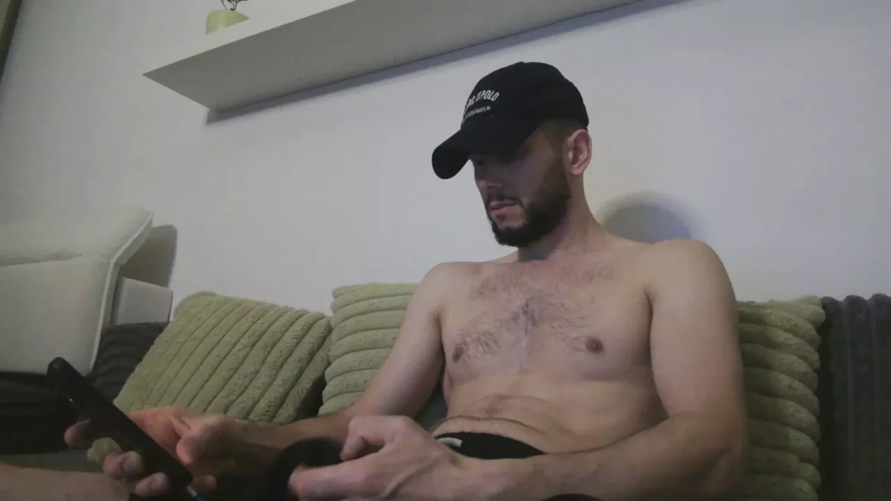 Offline mrfuki on Cam4